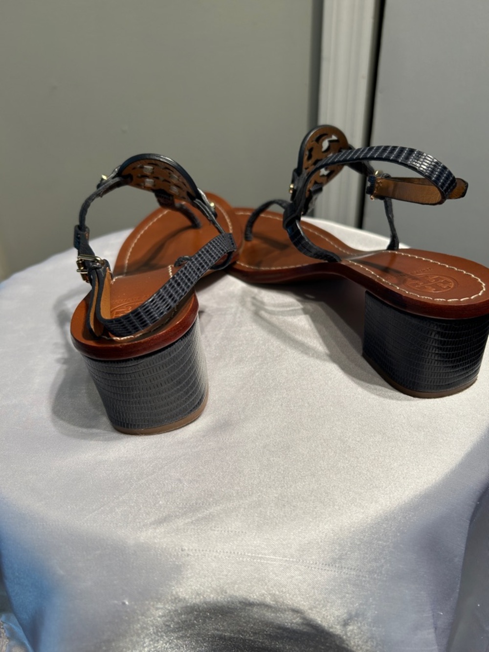 Tory Burch Navy and Tan Miller Thong Sandals - Picture 3 of 7
